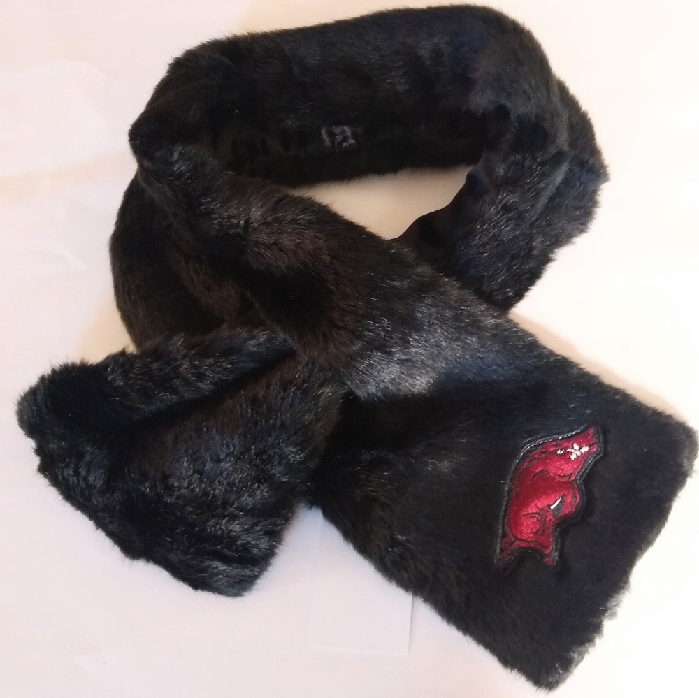 New Arkansas Razorbacks Scarf